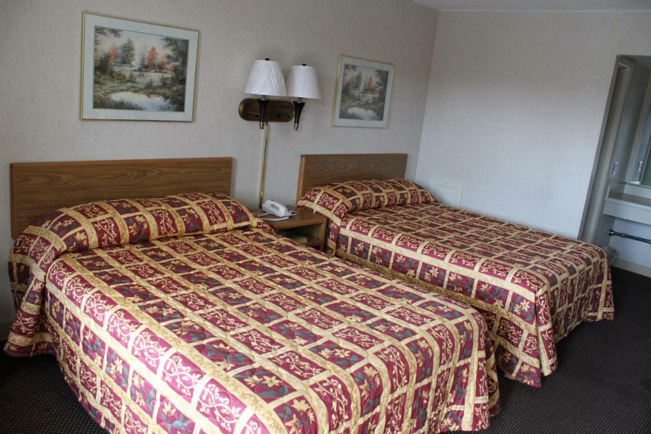 Hotel Budget Host Bristol